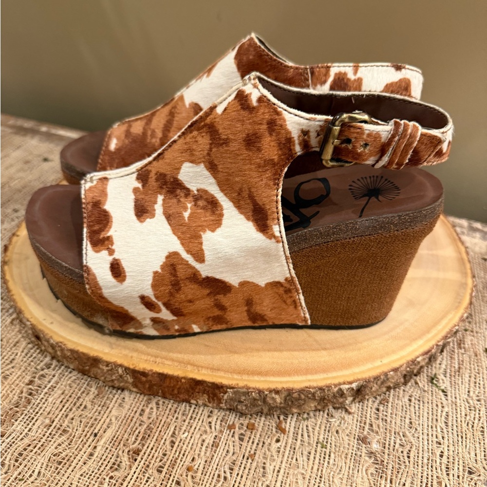 OTBT Jaunt Slingback Wedge Sandals Cow Print Calf Hair White & Brown sz-8‎ - Picture 3 of 10